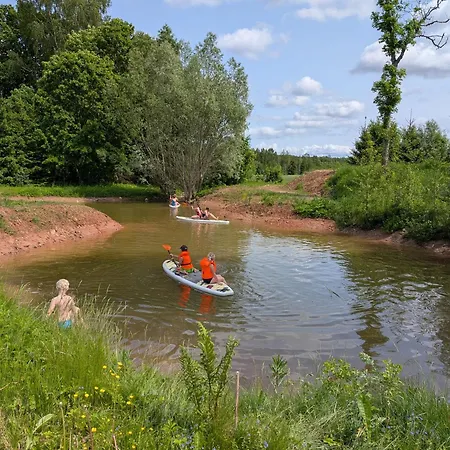 Luksustelt Paeikesekivi Keskus