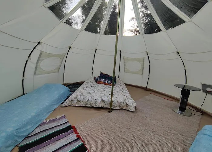 Paeikesekivi Keskus Luxury tent Ridakula (Viljandi)