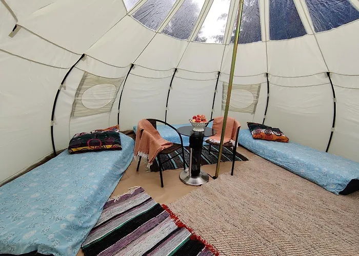 Tente de luxe Paeikesekivi Keskus *