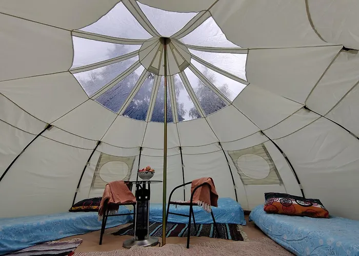 Paeikesekivi Keskus Luxury tent *